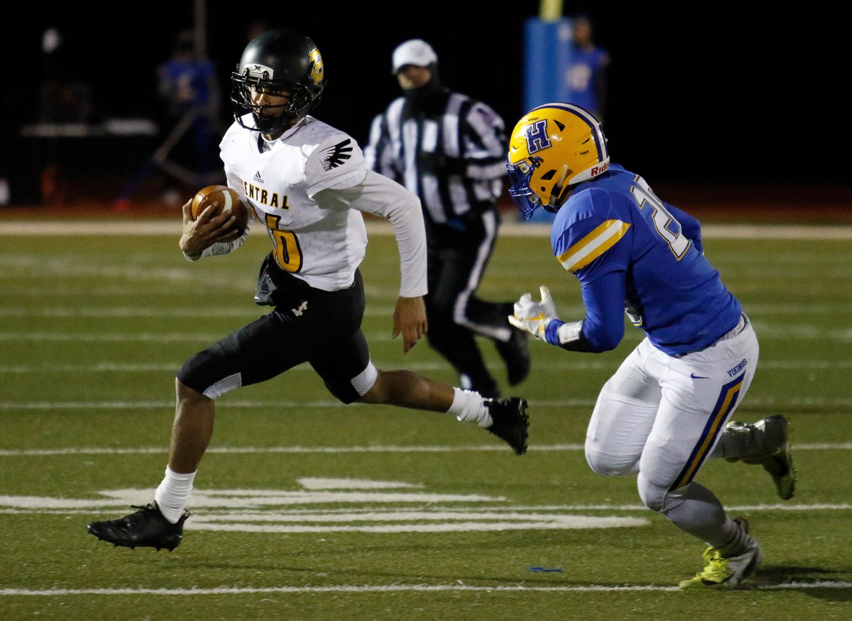 Hazelwood Central at Francis Howell Football